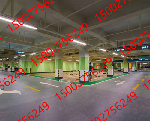 停車場道路熱熔（róng）劃線及環氧地坪工程