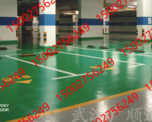 停車場道路熱熔劃線及（jí）環氧地坪（píng）工程