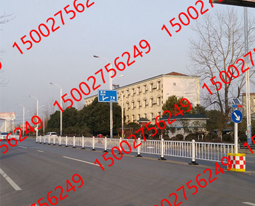 道路護欄（lán）