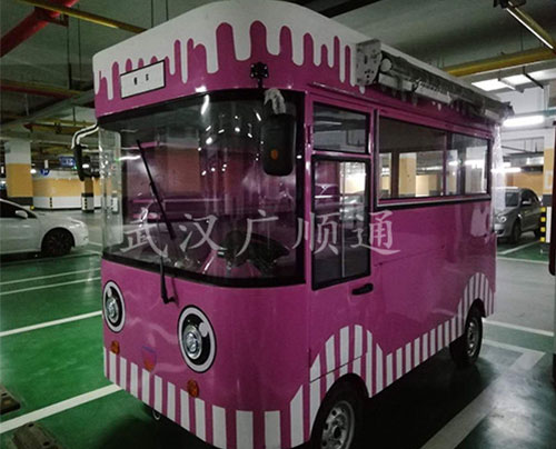 移（yí）動餐飲車