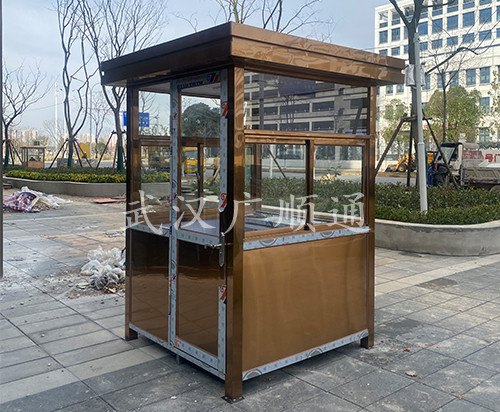 奧山.漢口澎湃城的玫瑰金不鏽鋼崗亭